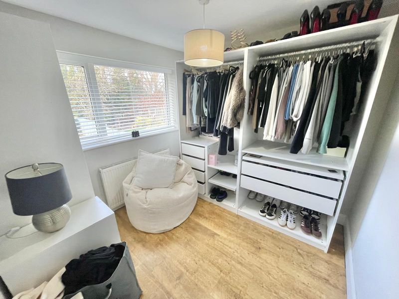 Ascot Drive Great Sutton